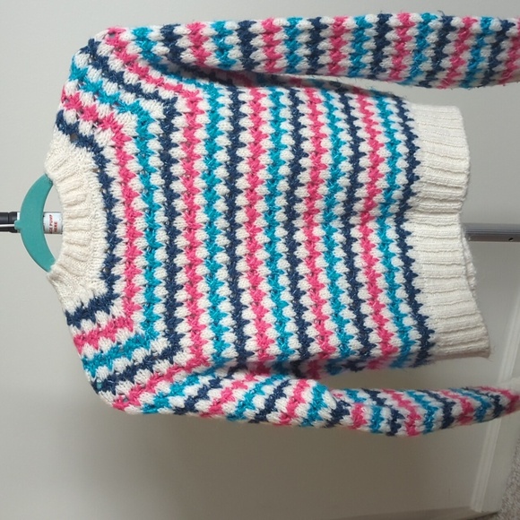 Zara Sweater - Picture 2 of 4